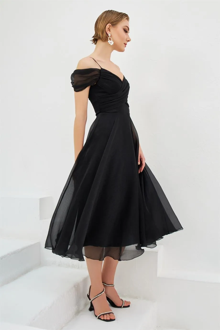 Angelino Black Organze Low Sleeve Short Evening Dress