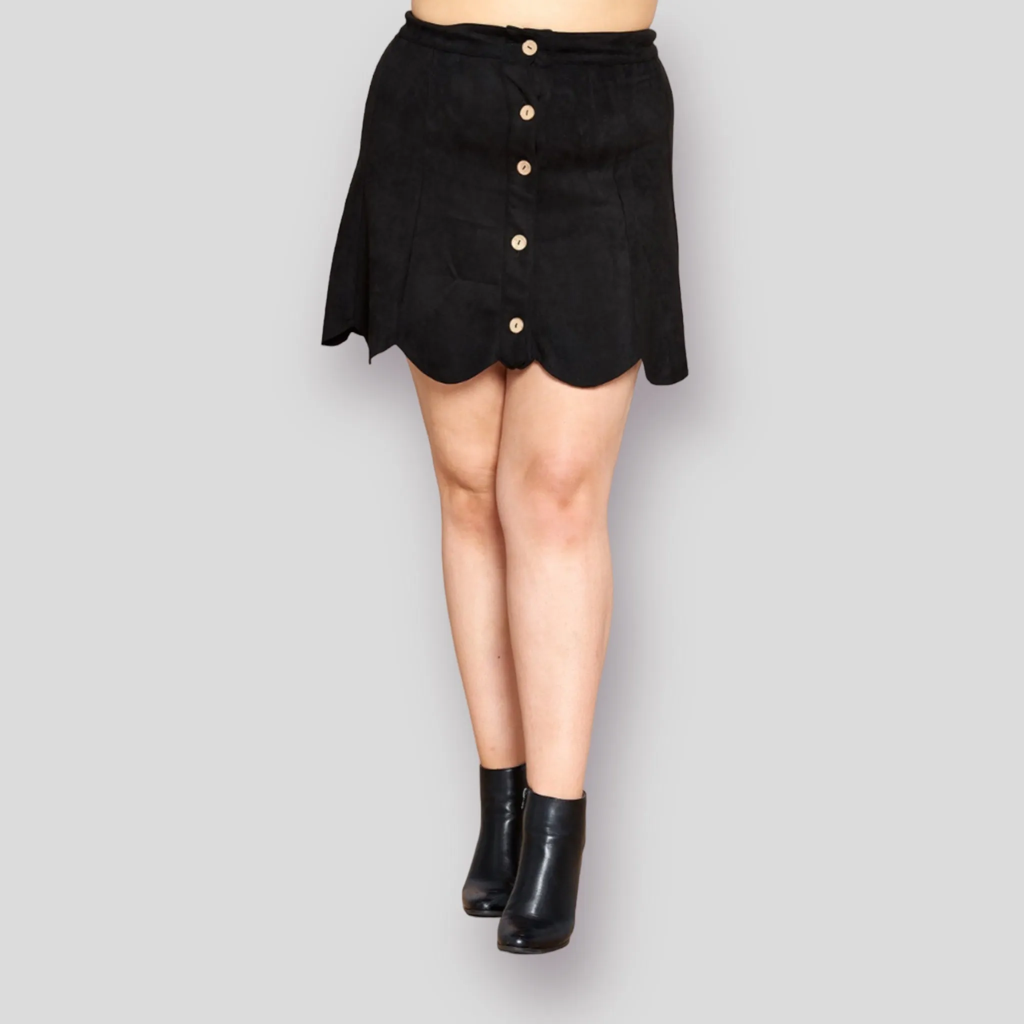 Curvy - Scallop Suede Skirt