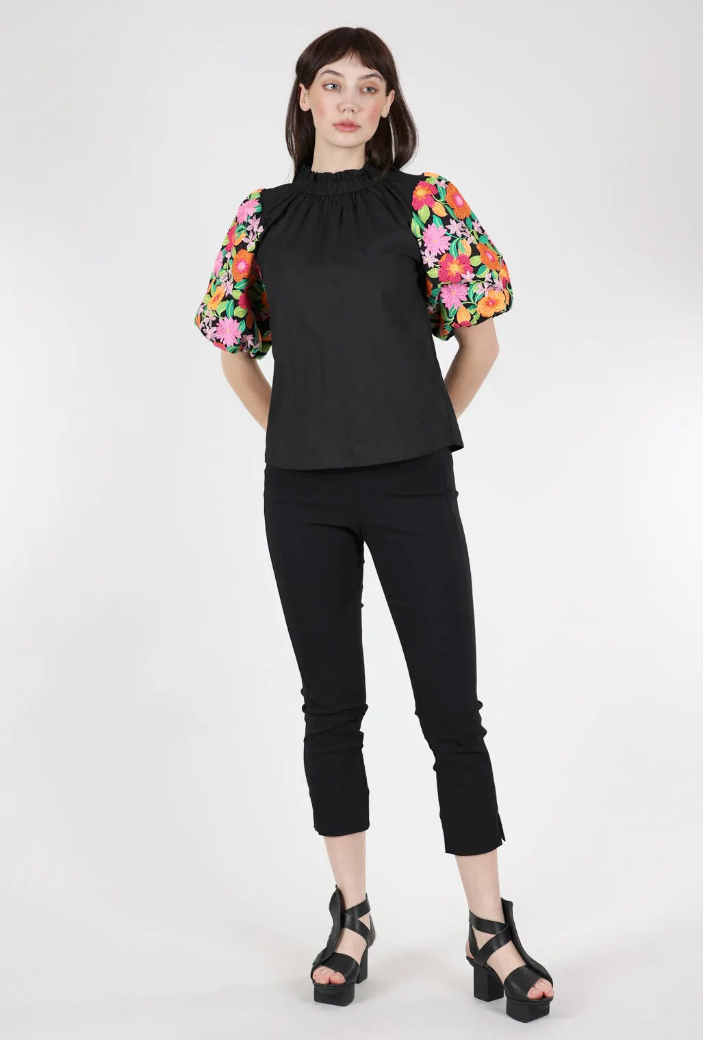 Embroidered Puff-Sleeve Top, Black